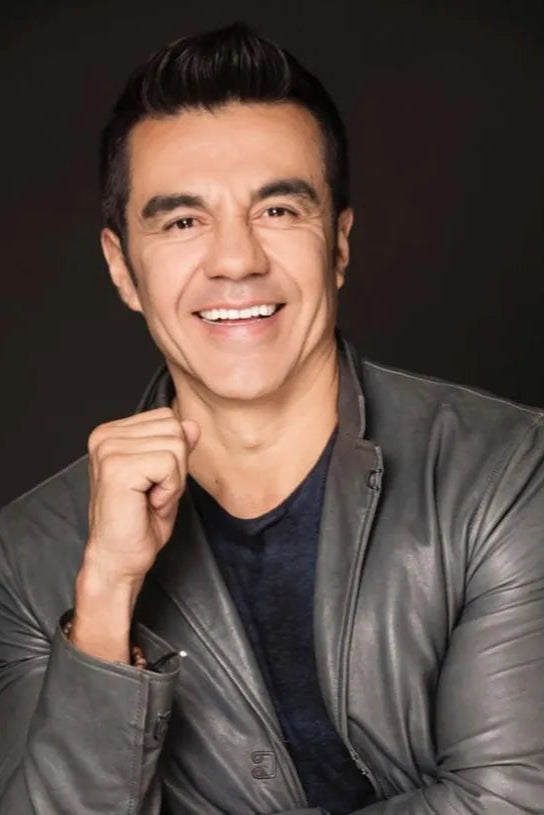Adrian Uribe - Celebrity Mexico