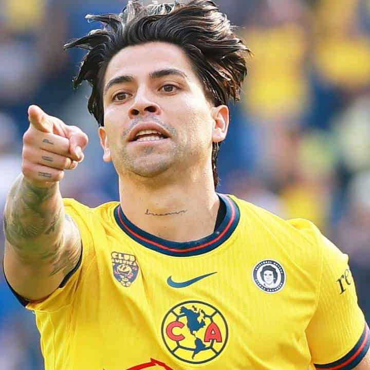 Víctor Dávila - Celebrity Mexico