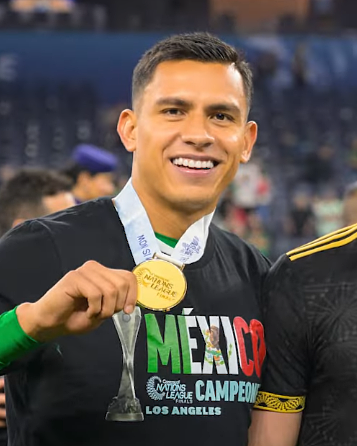Luis Ángel Malagón - Celebrity Mexico