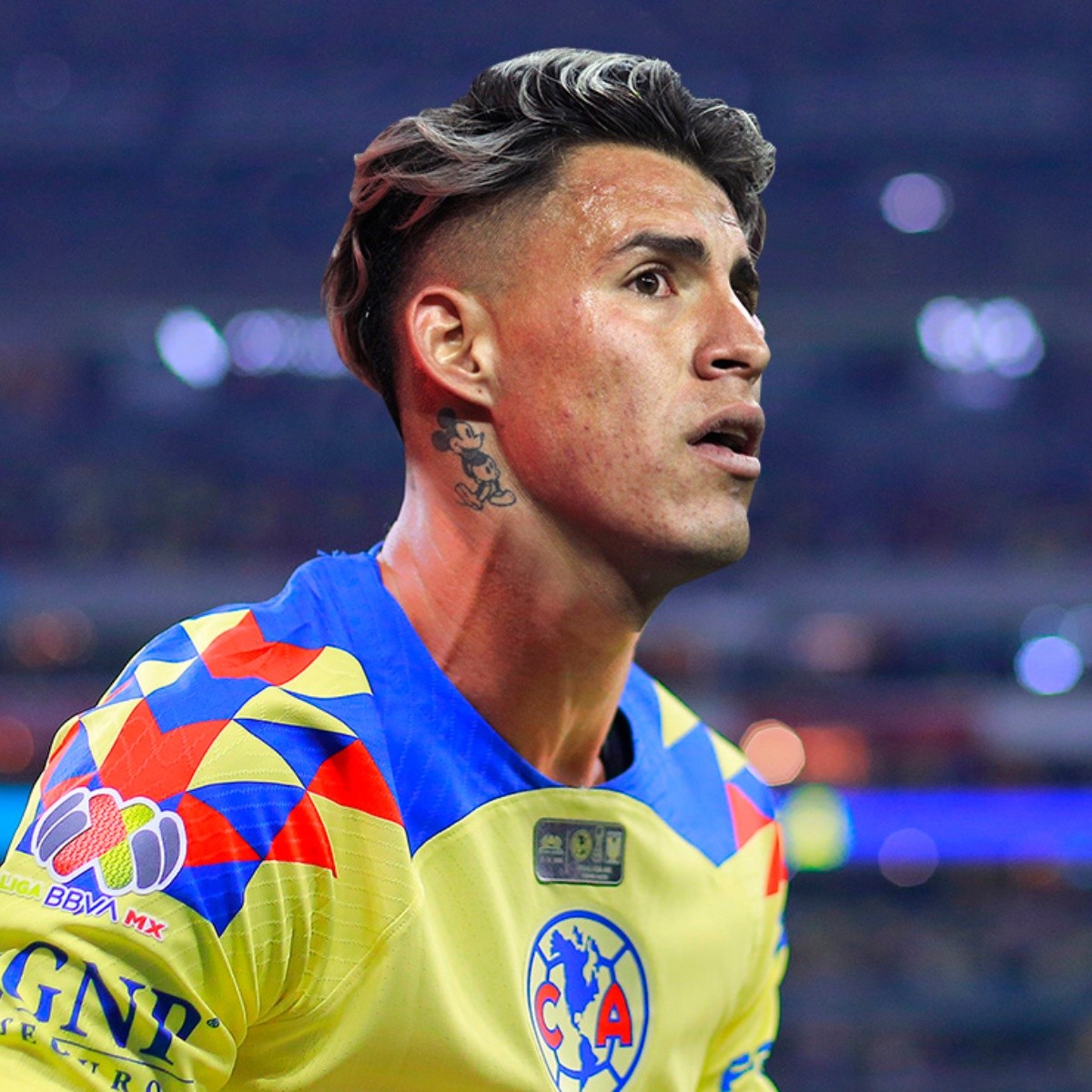 Cristian Calderón - Celebrity Mexico