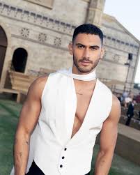 Alejandro Speitzer - Celebrity Mexico