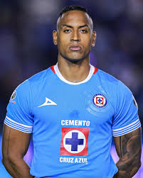 Willer Ditta - Celebrity Mexico